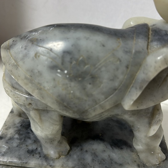Marble Elephant. Approx 6” high at top of trunk - Picture 3 of 3